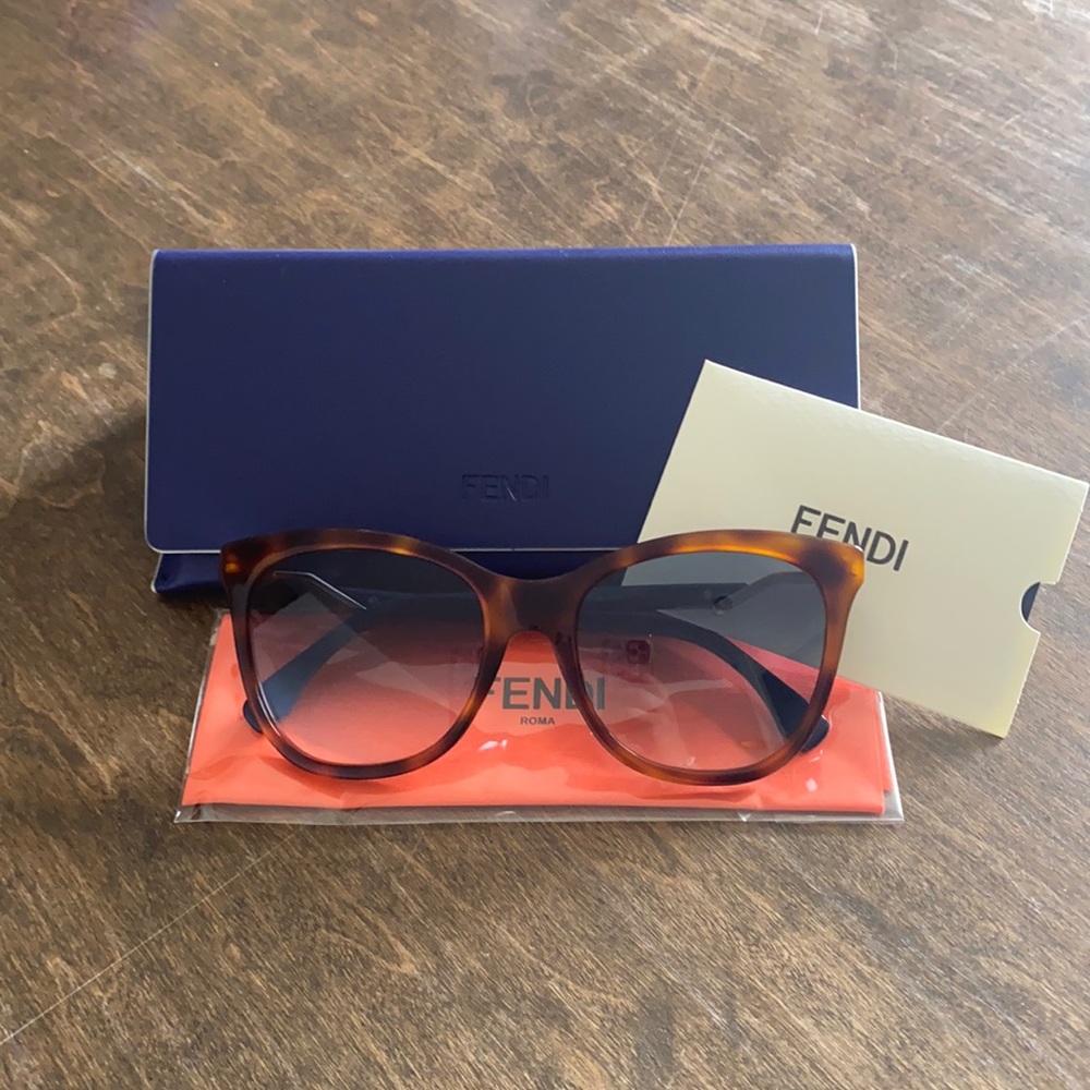 Fendi cateye sunglasses